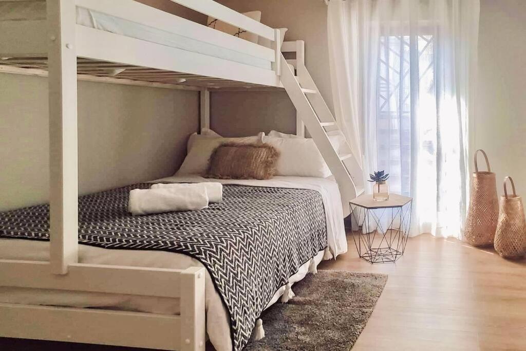 Sunbliss Appartement Сен-Жиль-ле-Бэн Экстерьер фото